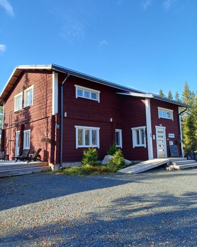 Iisakki Guest House